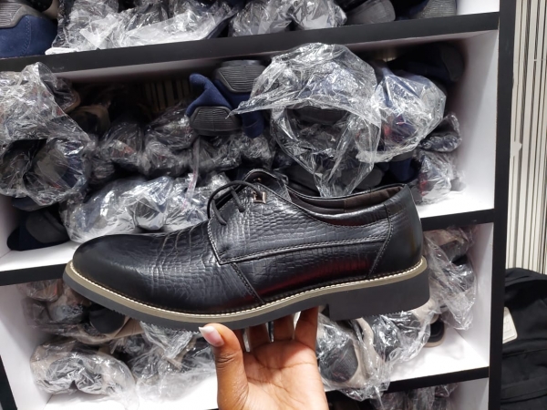 Smart official black Shoe size 40-44